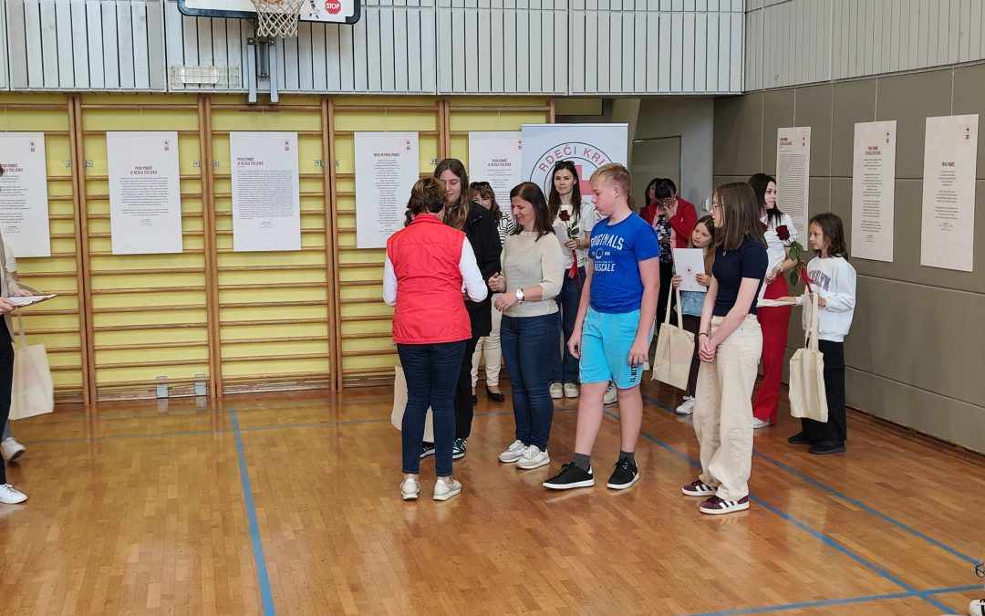 Prireditev ob zaključku natečaja Rdečega križa »Prva pomoč je rešila življenje«